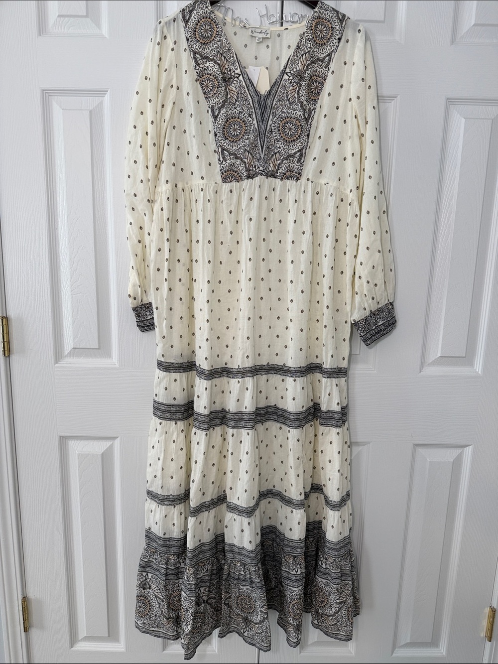 Wonderly Back to You Boho Maxi Dress Women’s M Tiered Long Sleeve Flowy V Neck